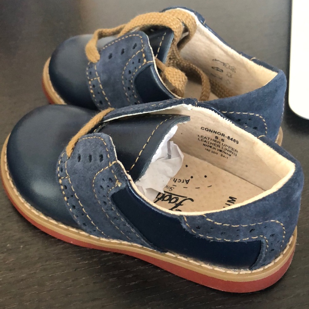 Navy Blue Dress Shoes 5.5M/W NEW in Box